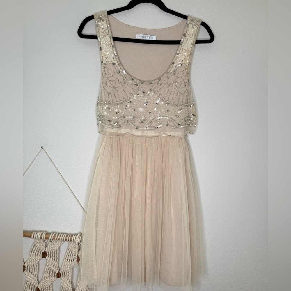 Anthropologie Dress Forever New Maya Mesh Embellished Tulle Skirt Beaded Bodice
